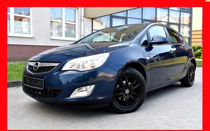 elbląg Opel Astra cena 26900 przebieg: 207121, rok produkcji 2012 z Elbląg